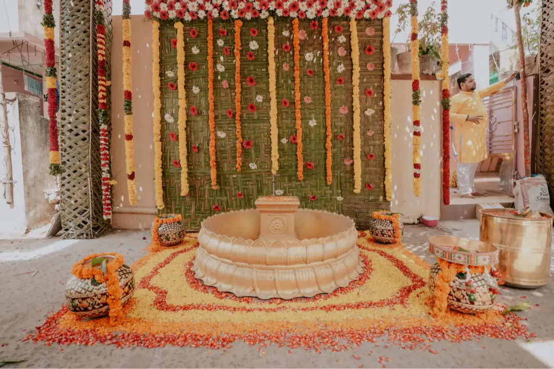 Traditional floral mandap decoration with garlands and flowers in Bangalore wedding